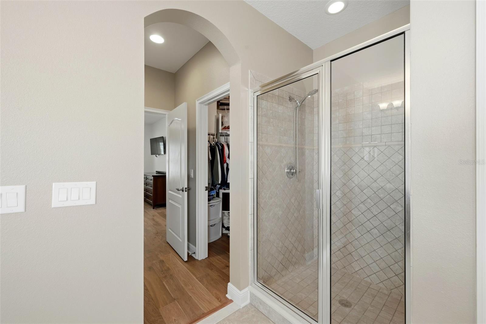 Image 40 of 49 For 13912 Darchance Road