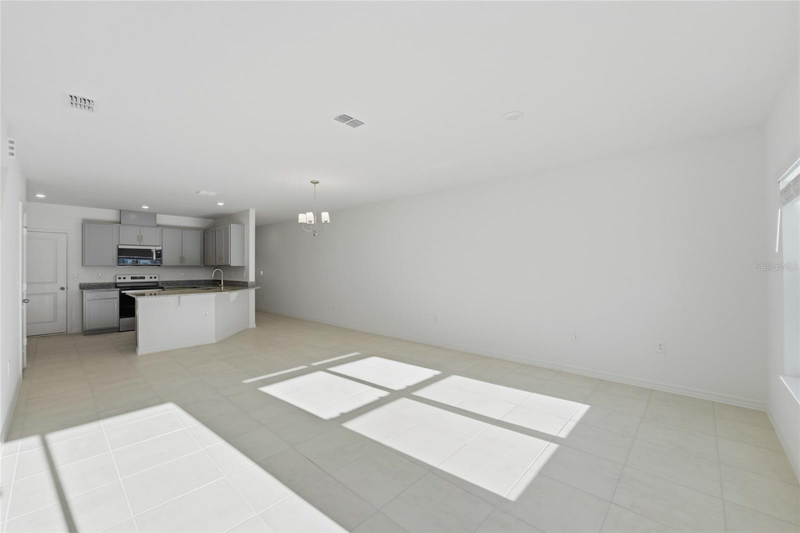 Image 11 of 25 For 2791 Raindrop Run Street