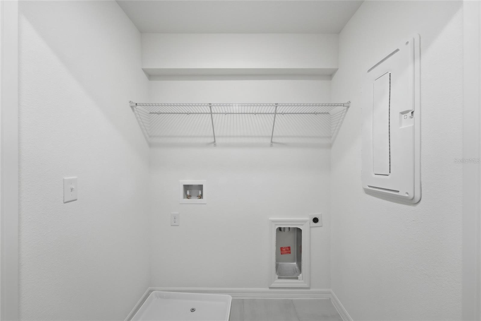 Image 24 of 25 For 2791 Raindrop Run Street