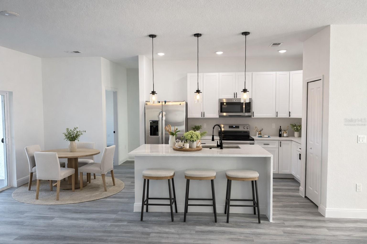 Image 5 of 40 For 171 Marion Oaks Trail