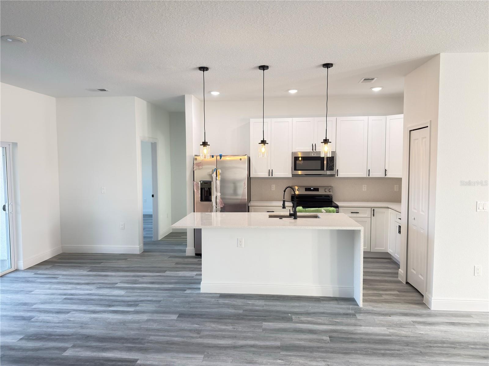 Image 6 of 40 For 171 Marion Oaks Trail