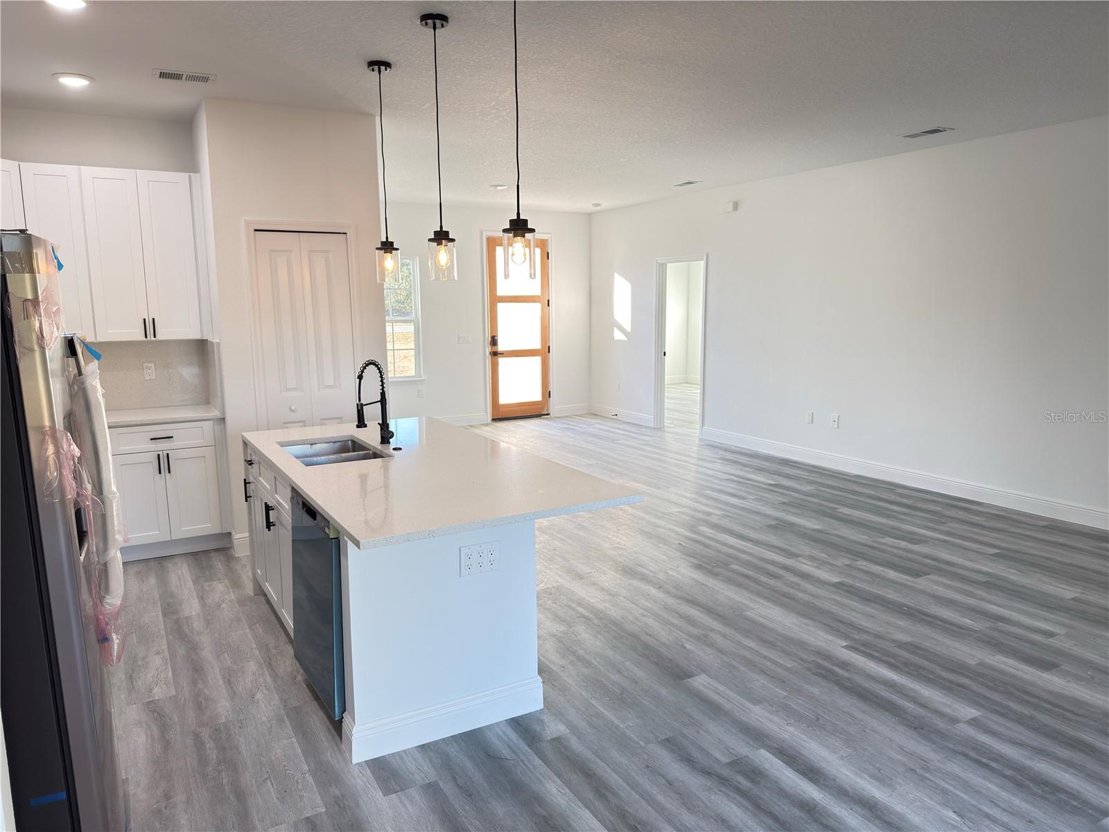 Image 8 of 40 For 171 Marion Oaks Trail