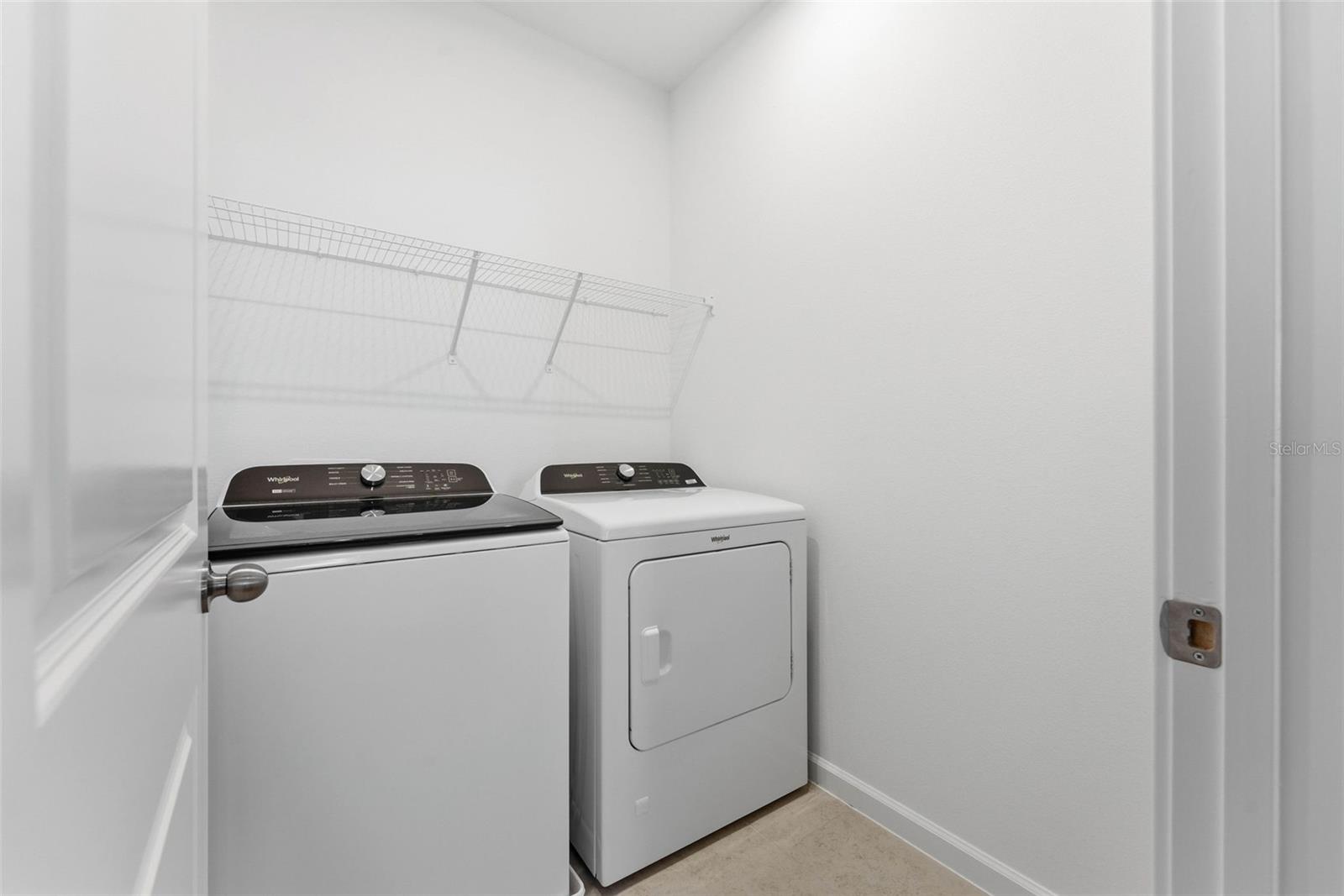 Image 20 of 51 For 1889 Seawall Way