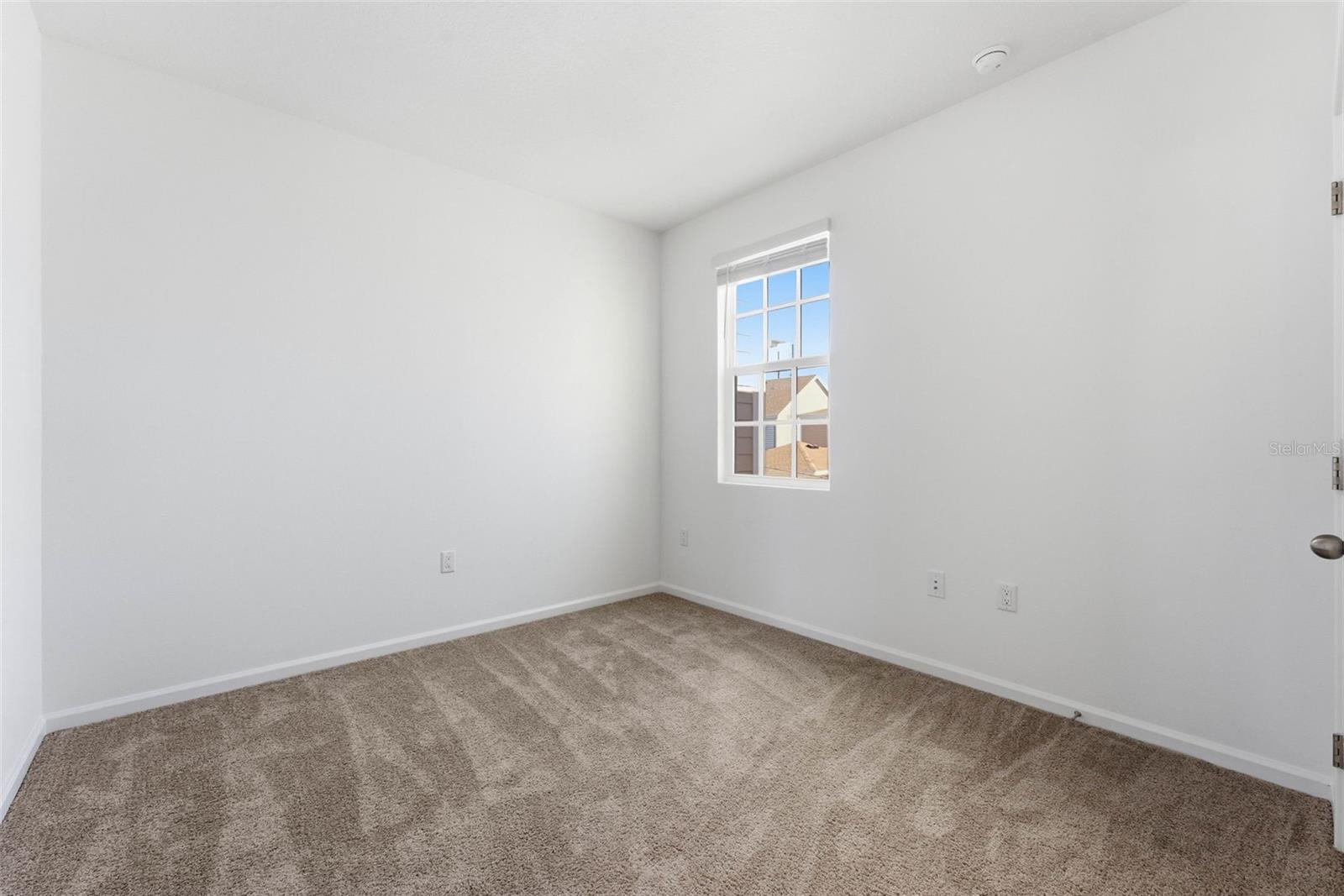 Image 29 of 51 For 1889 Seawall Way