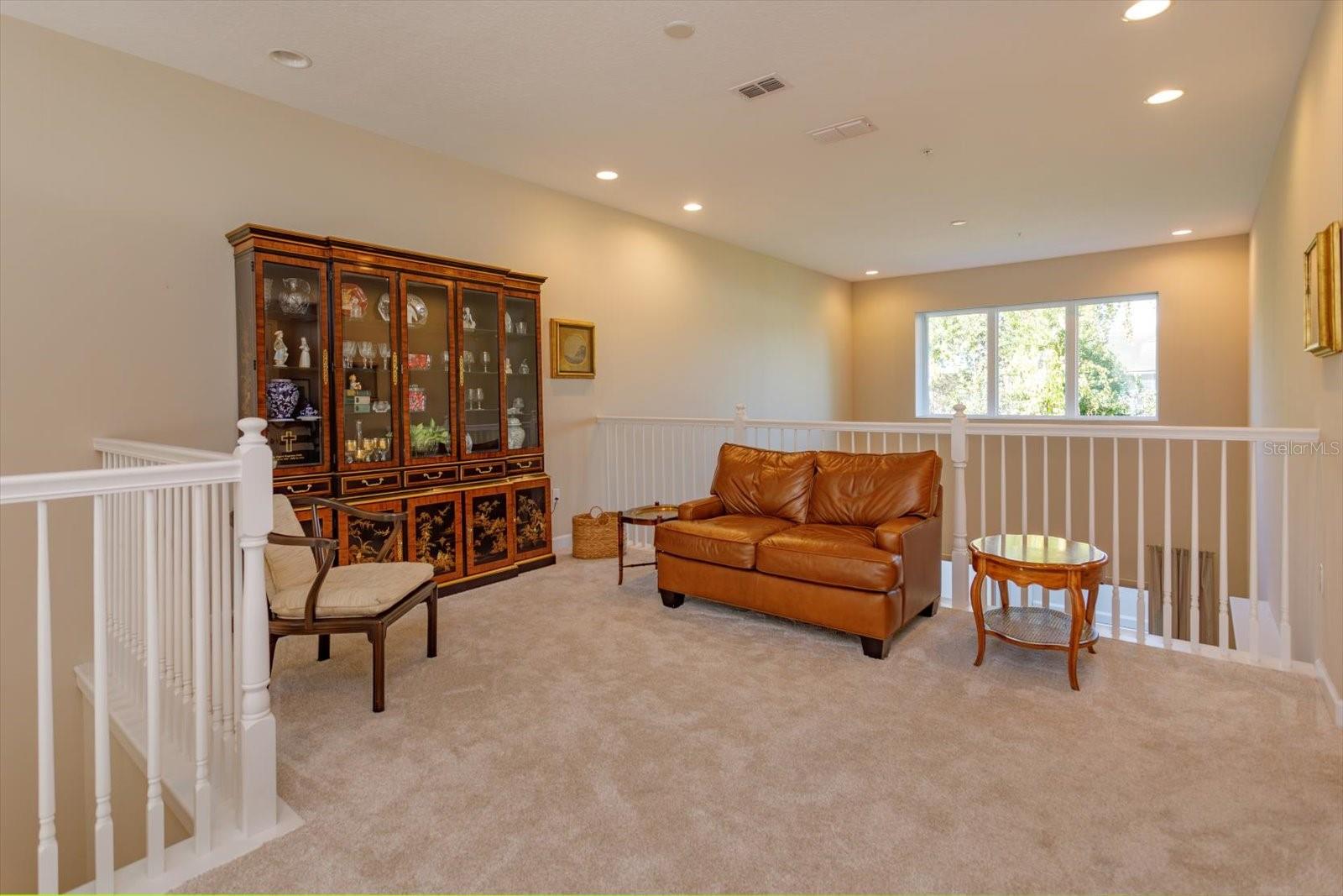 Image 21 of 38 For 910 Brutus Ter