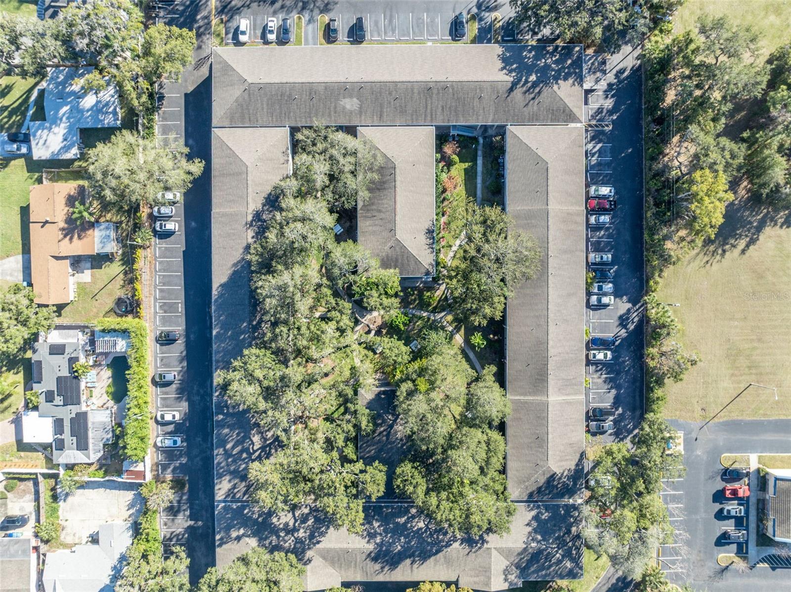 Image 29 of 41 For 2500 Lee Road 229