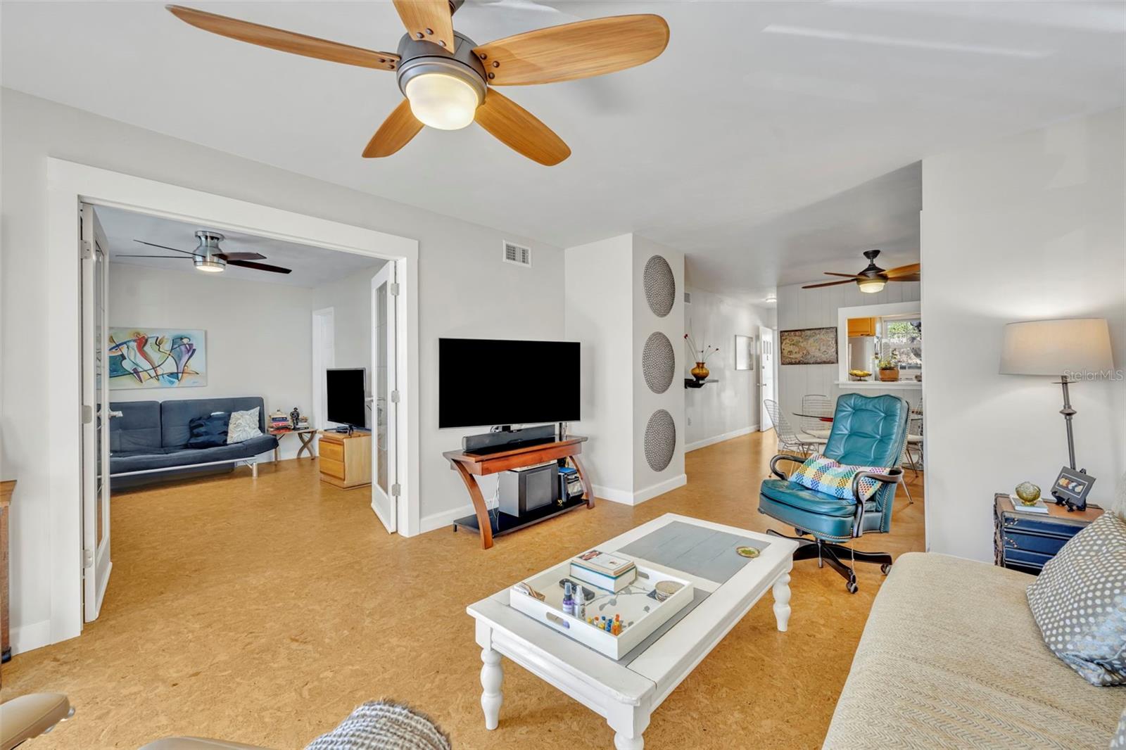 Image 7 of 41 For 2500 Lee Road 229