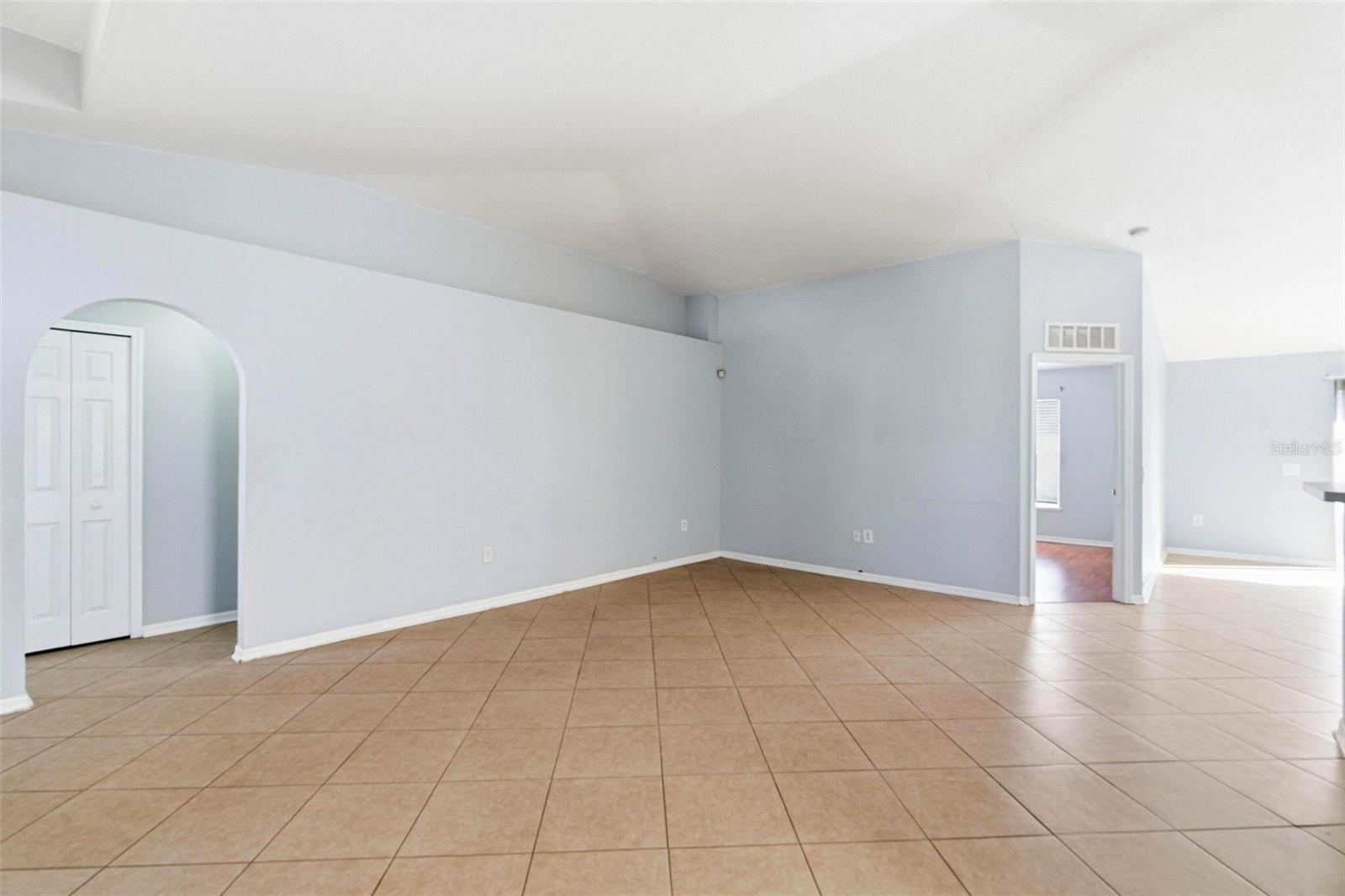 Image 13 of 53 For 3250 Helmel Court