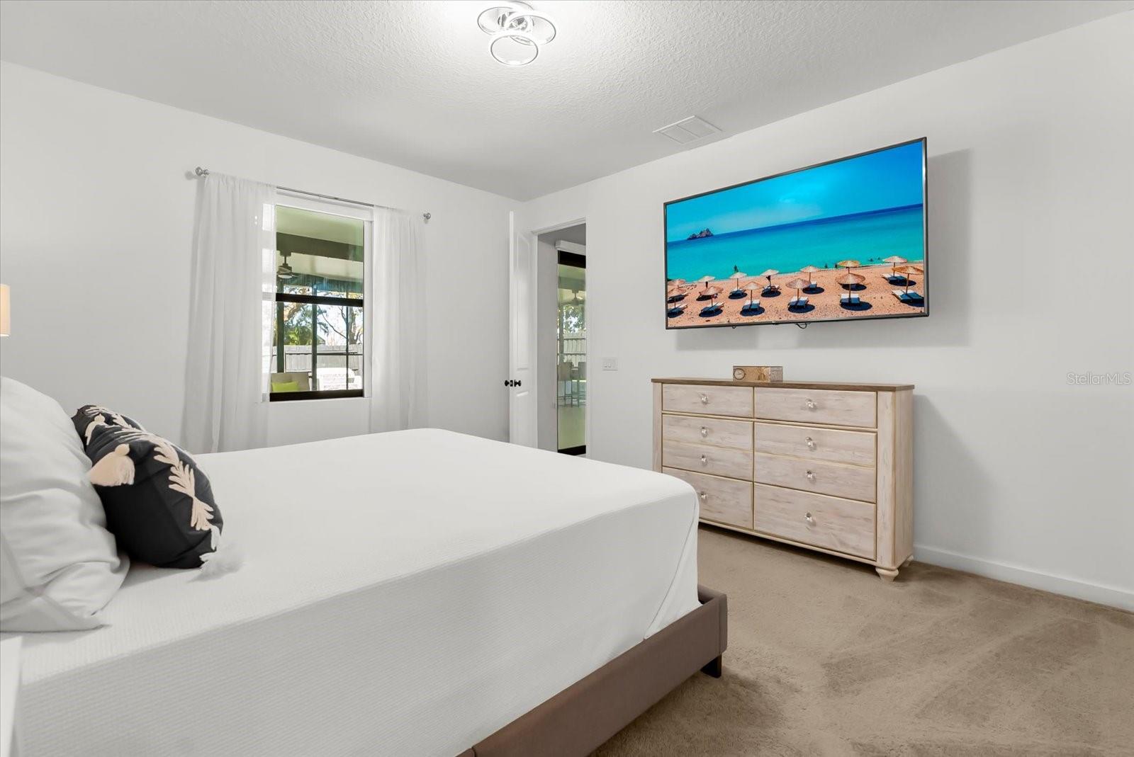 Image 13 of 38 For 1556 Coluso Drive