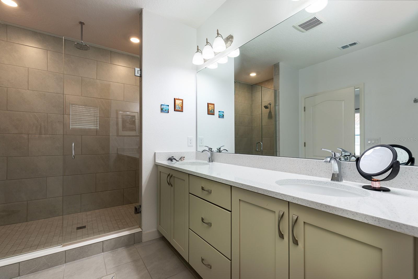 Image 21 of 35 For 2728 Bolzano Drive