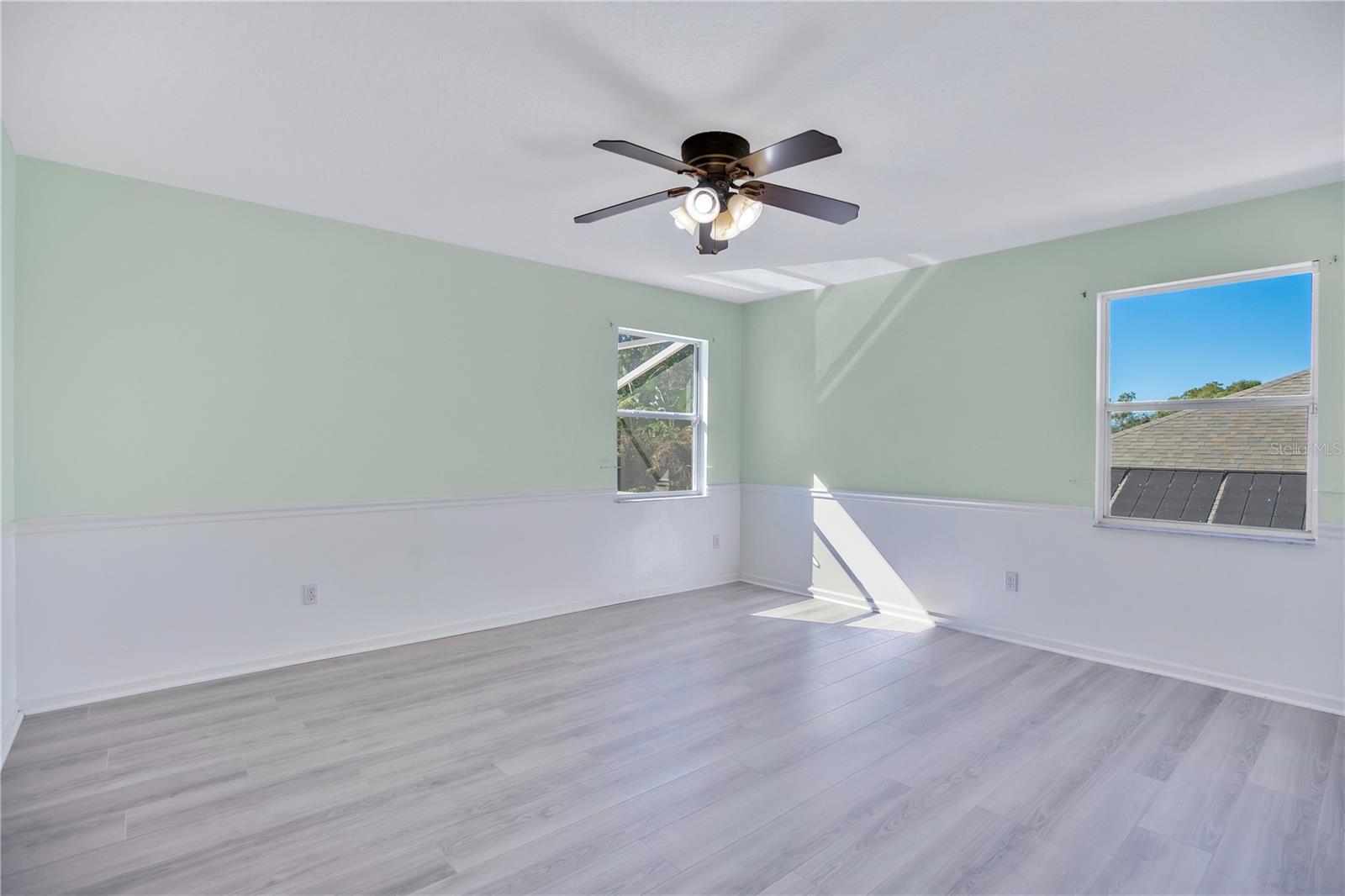 Image 24 of 39 For 1818 Valley Wood Way