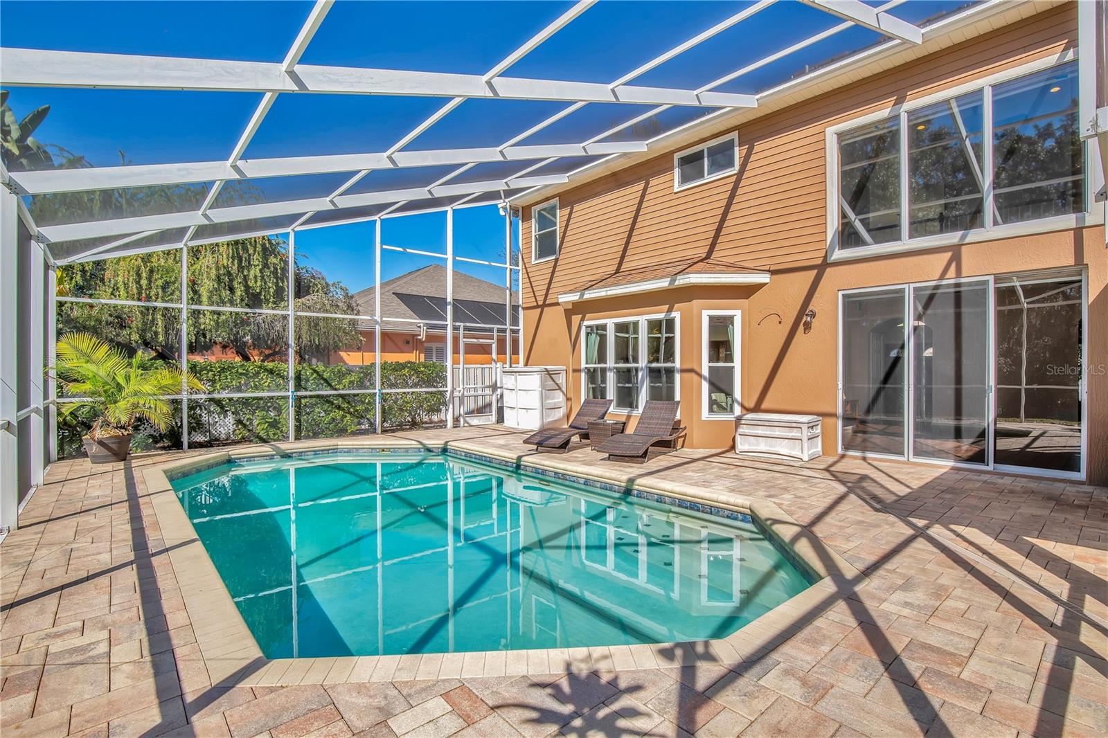 Image 34 of 39 For 1818 Valley Wood Way