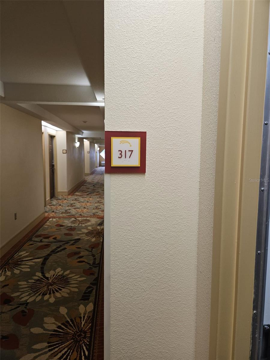 Image 3 of 26 For 3000 Maingate Lane 530