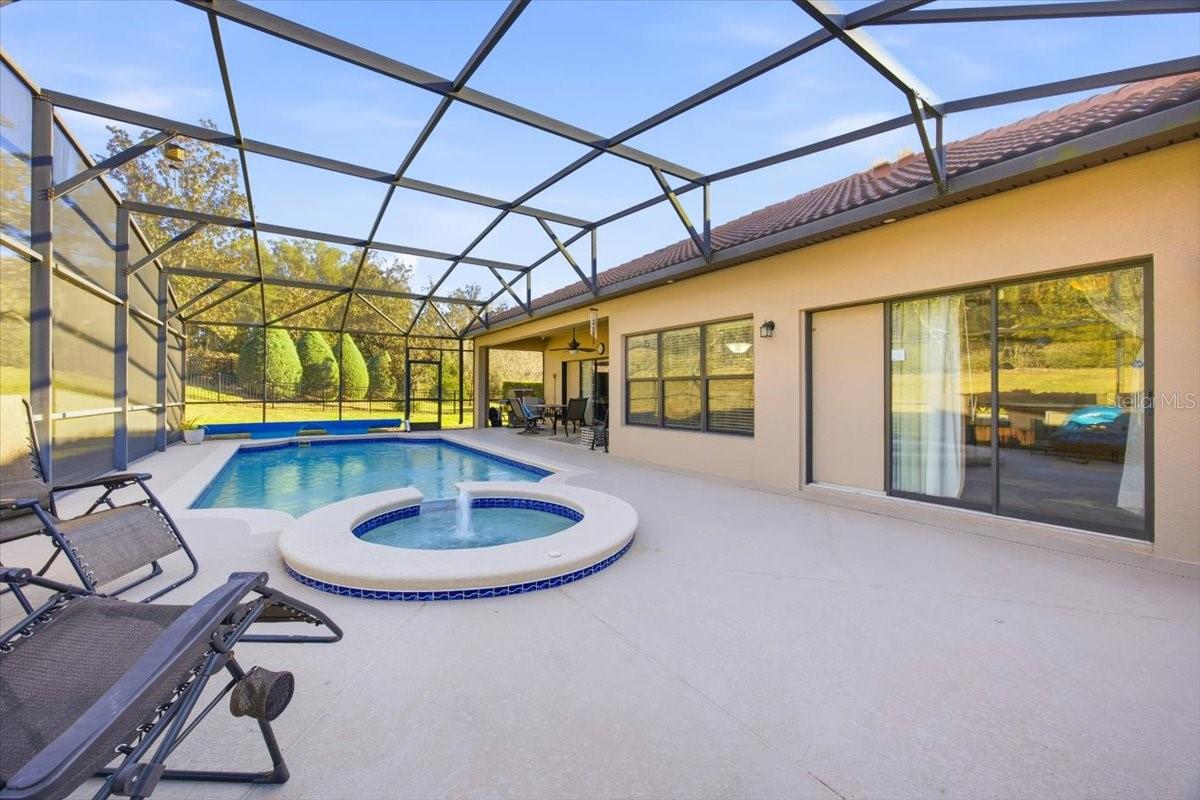 Image 25 of 36 For 10220 Yonaomi Circle