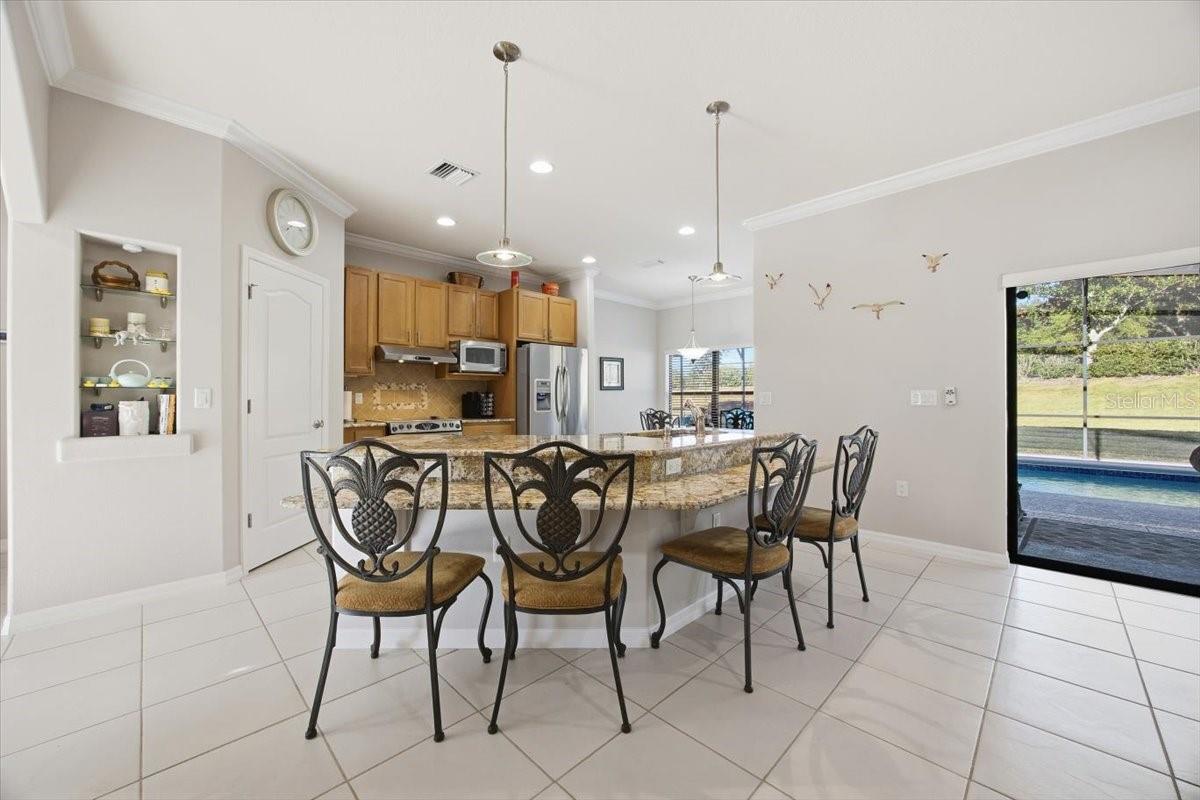 Image 5 of 36 For 10220 Yonaomi Circle