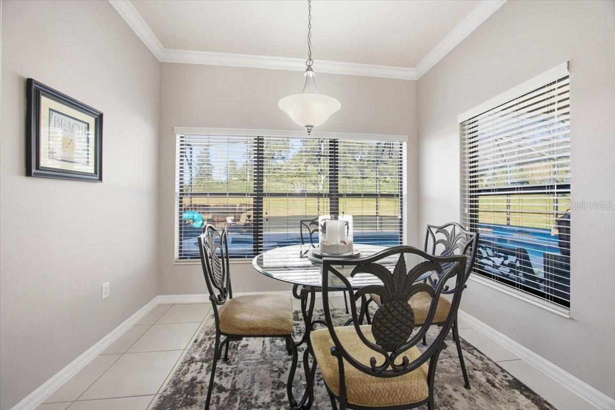 Image 9 of 36 For 10220 Yonaomi Circle