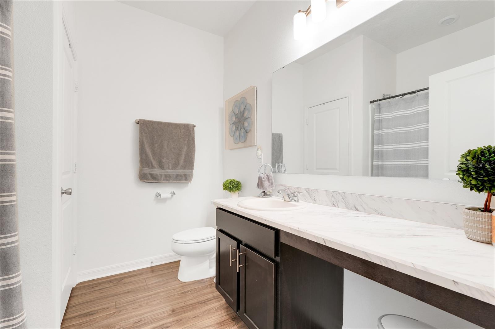 Image 27 of 45 For 1672 Wilson Prairie Circle