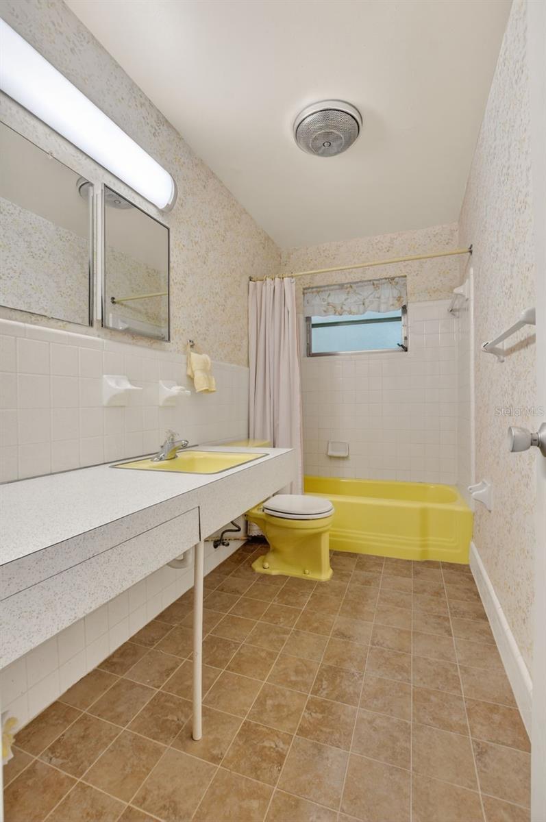 Image 33 of 58 For 450 12th Avenue