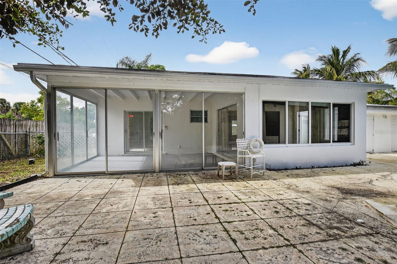 Image 34 of 58 For 450 12th Avenue