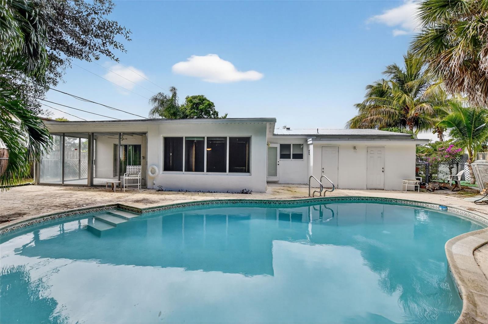 Image 38 of 58 For 450 12th Avenue