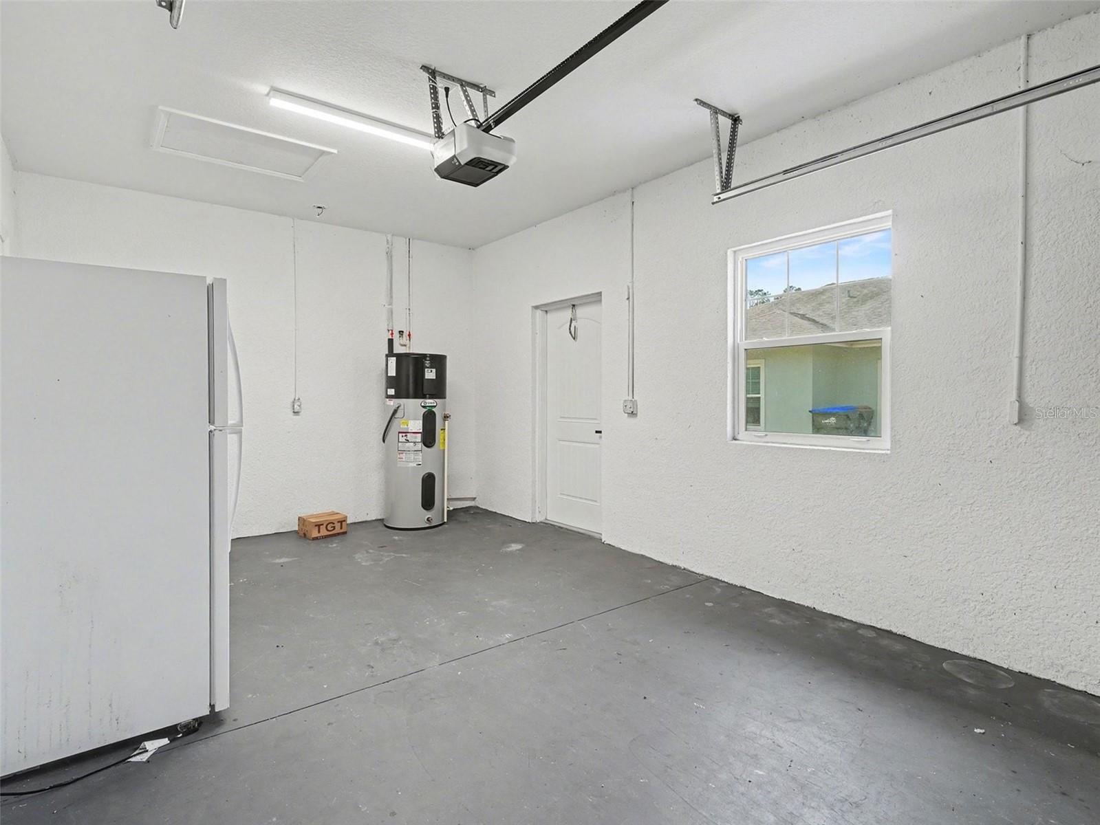 Image 19 of 22 For 4539 Horseshoe Avenue