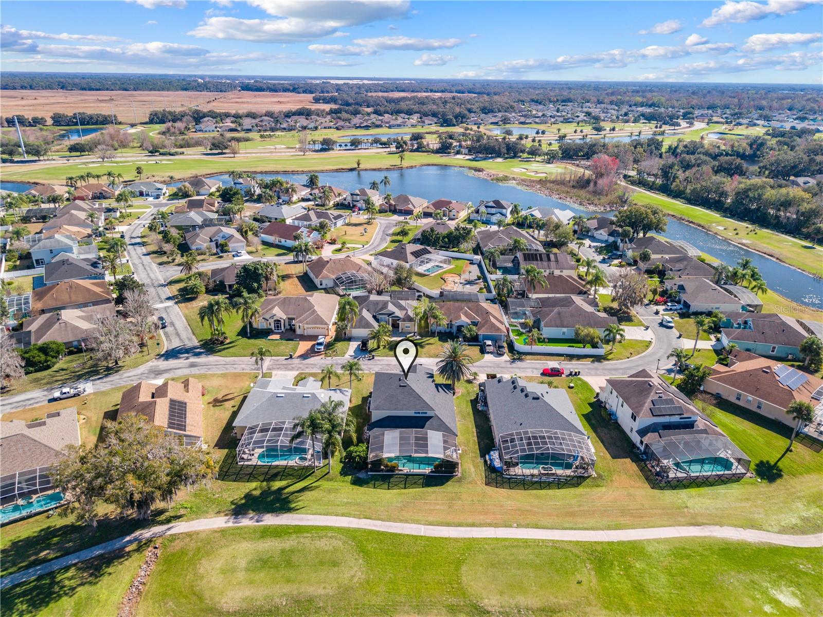 Image 11 of 90 For 1020 Golf Course Parkway