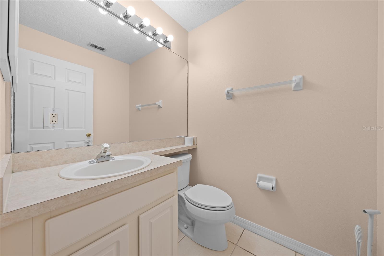 Image 41 of 90 For 1020 Golf Course Parkway