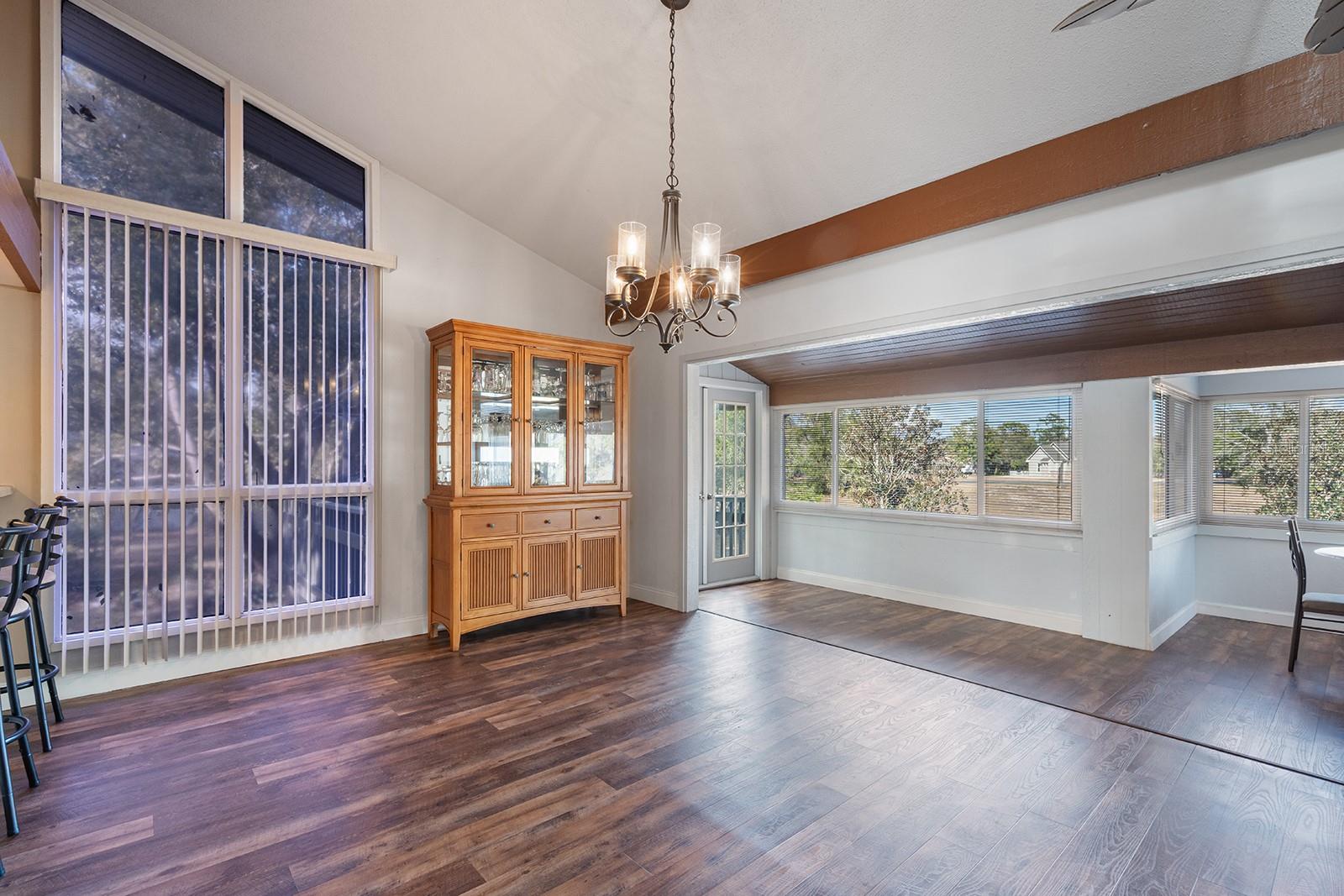 Image 2 of 31 For 34 Nottingham Way