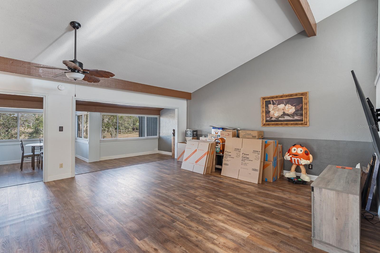 Image 5 of 31 For 34 Nottingham Way