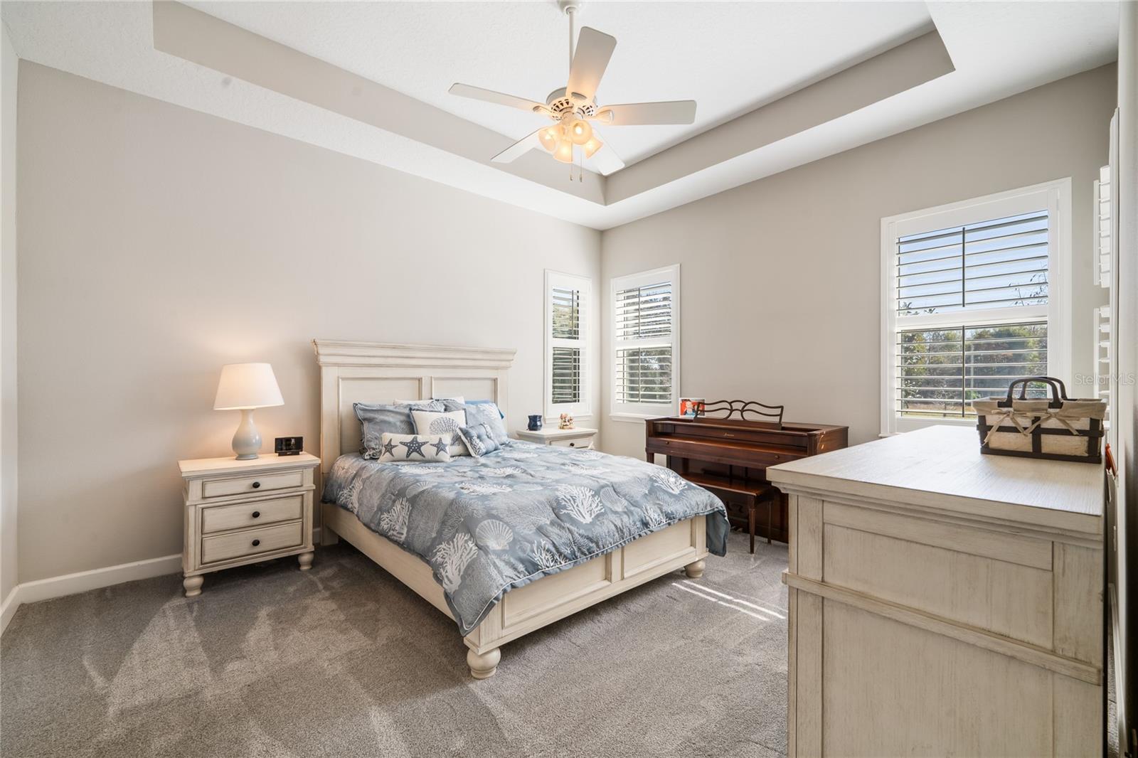 Image 16 of 32 For 414 Tisbury Court