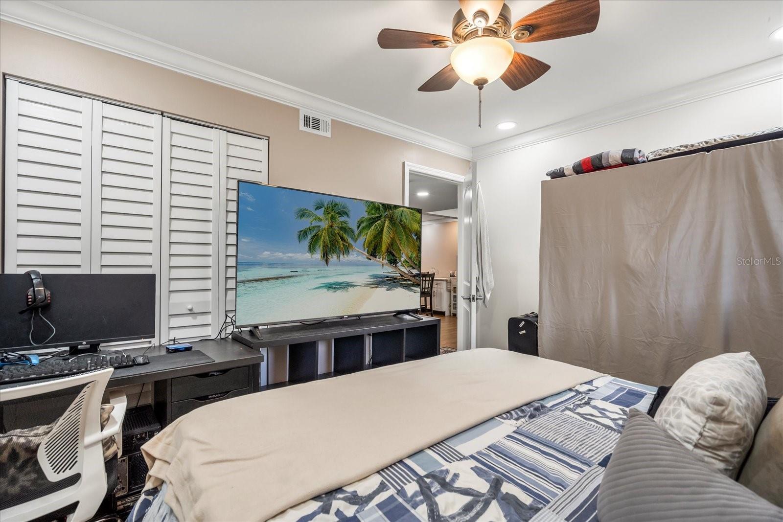 Image 12 of 27 For 4101 Fairview Vista Point 130