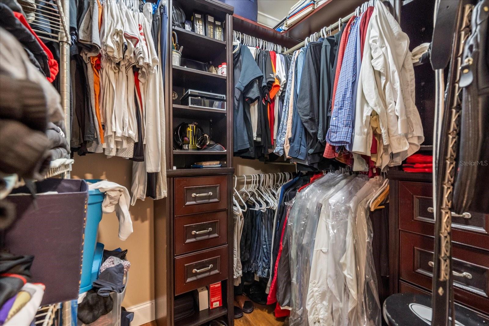 Image 20 of 27 For 4101 Fairview Vista Point 130