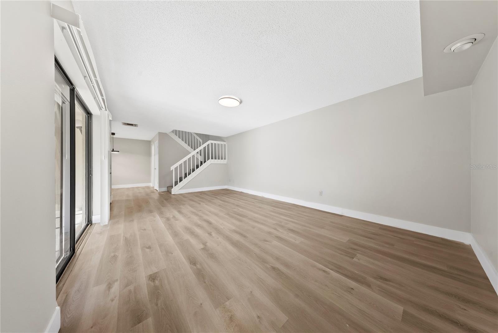 Image 19 of 34 For 2920 Pecan Avenue