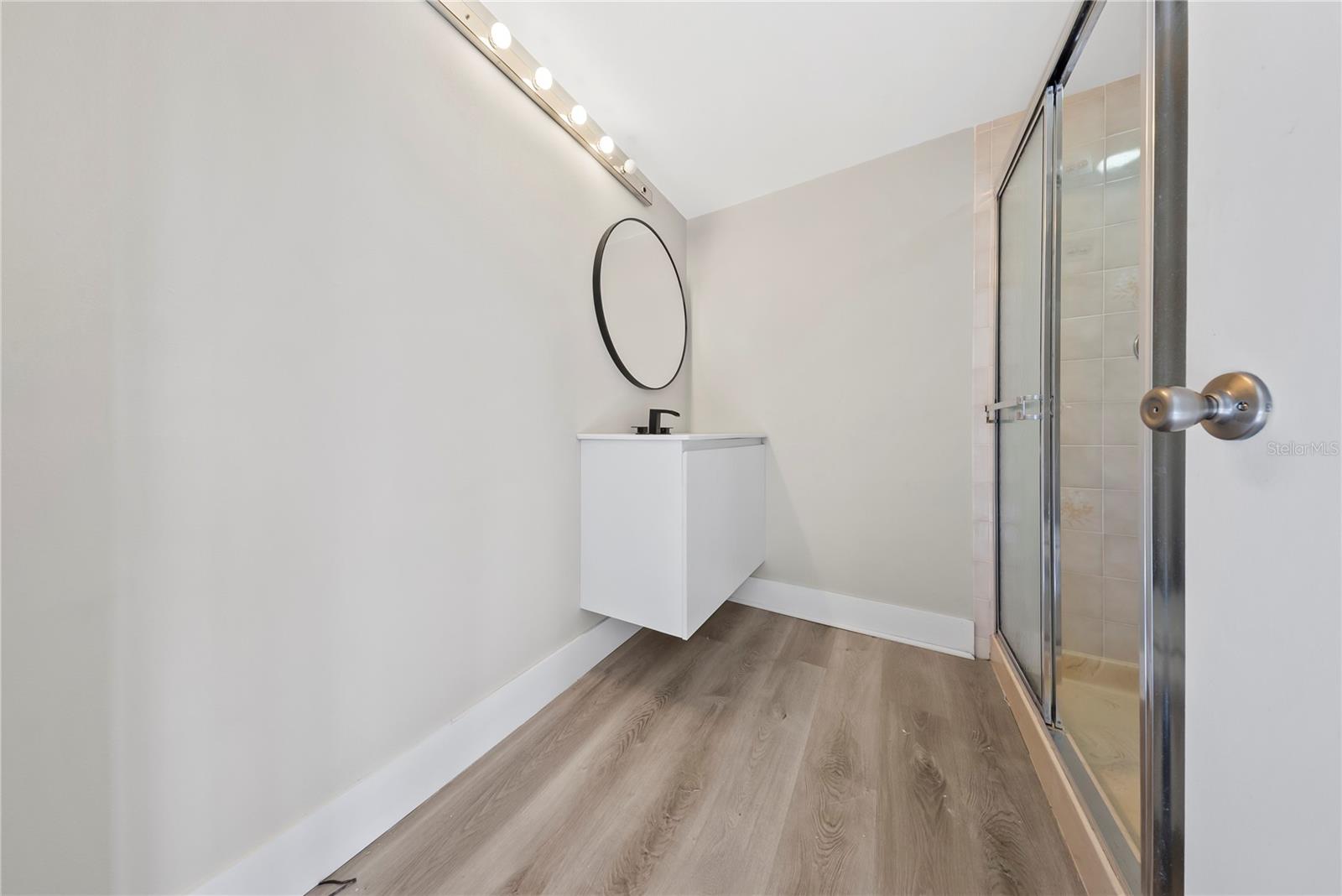 Image 30 of 34 For 2920 Pecan Avenue