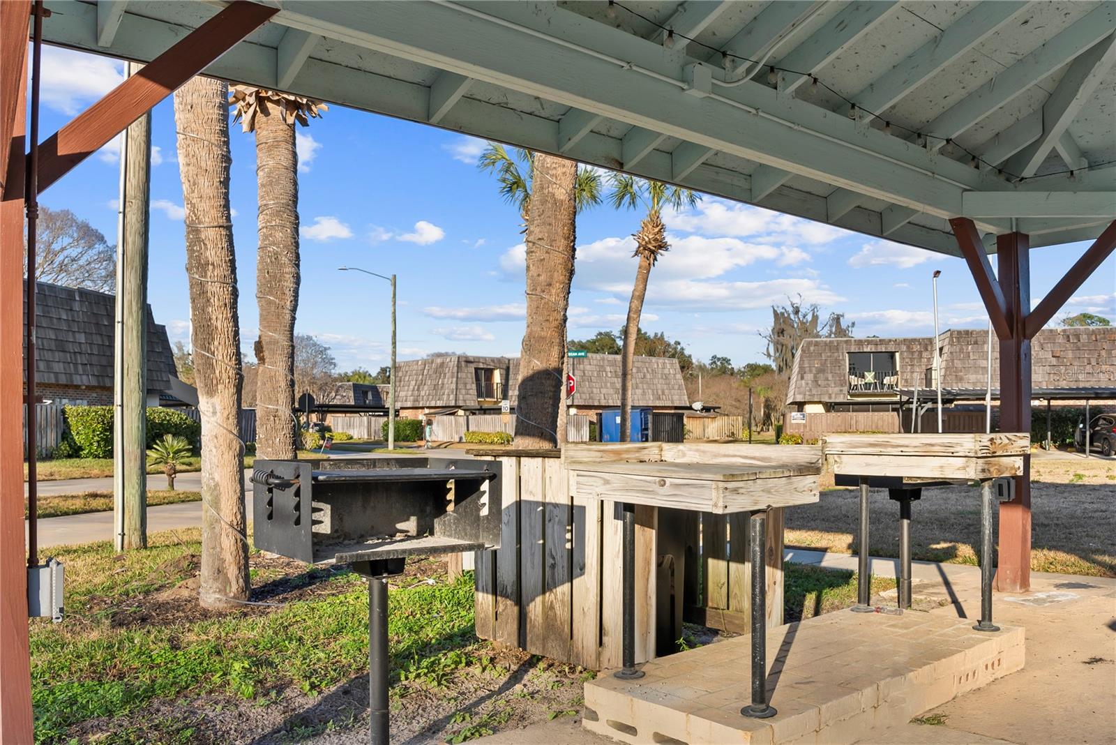 Image 32 of 34 For 2920 Pecan Avenue