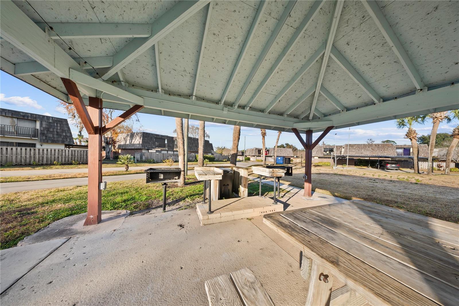 Image 33 of 34 For 2920 Pecan Avenue