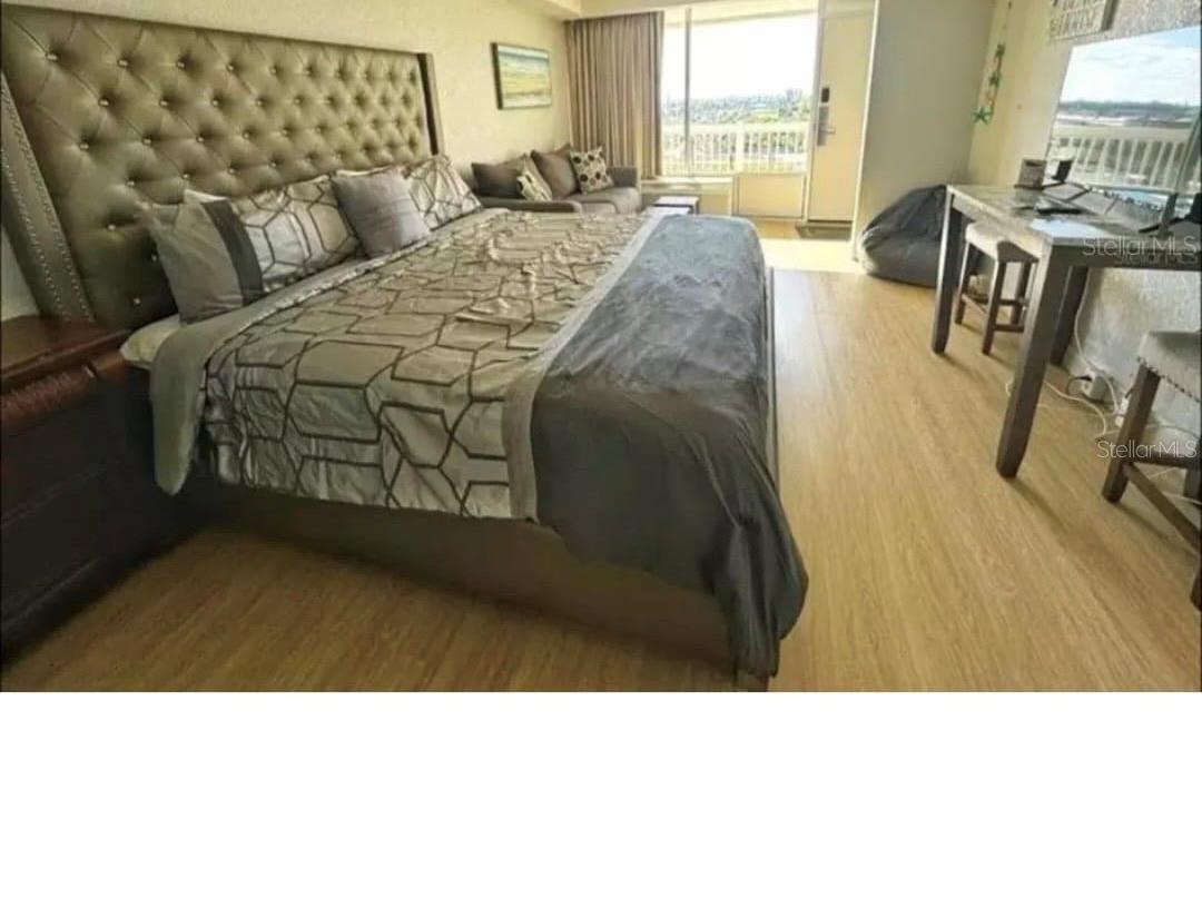 Image 7 of 8 For 2700 Atlantic Avenue 429