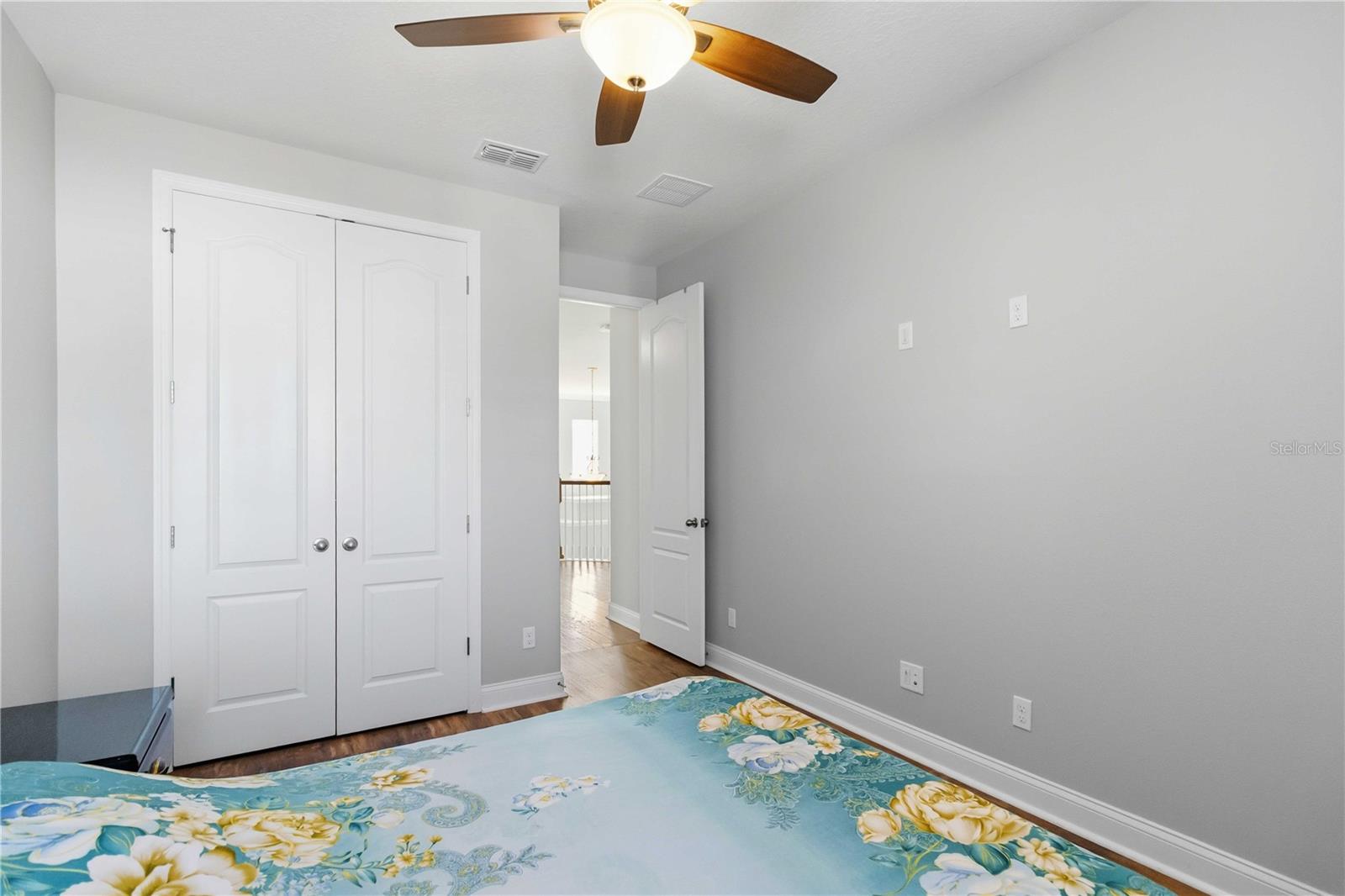 Image 25 of 41 For 8905 Laureate Boulevard