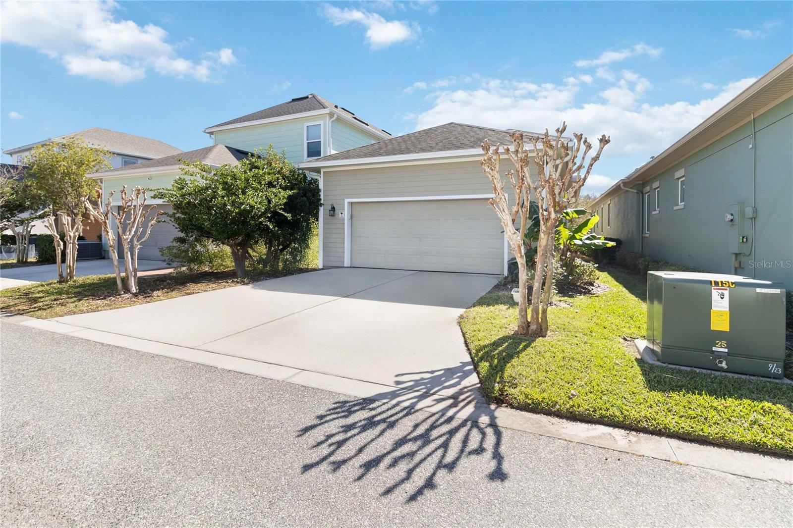 Image 4 of 41 For 8905 Laureate Boulevard