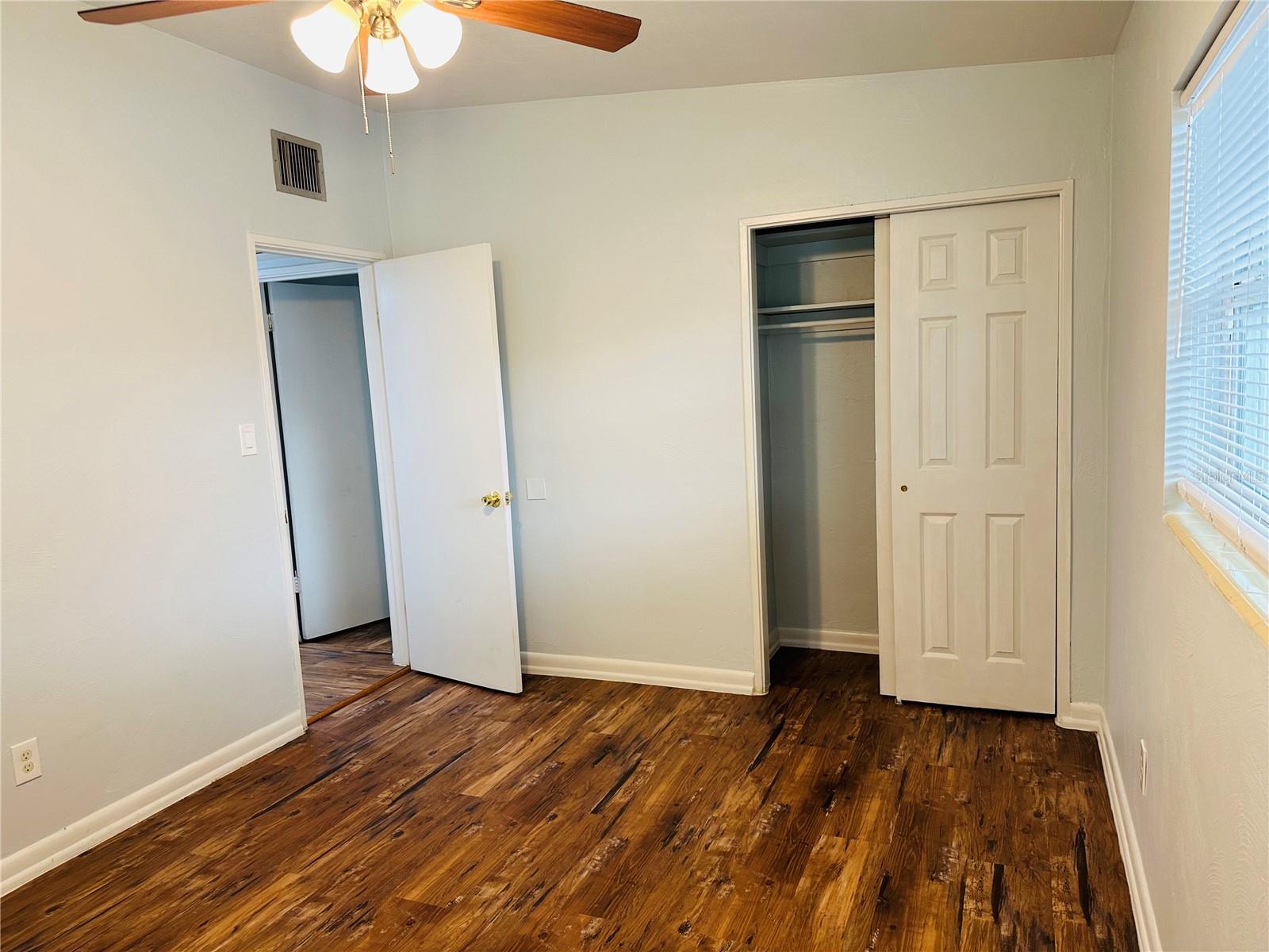 Image 13 of 24 For 6033 Balboa Drive