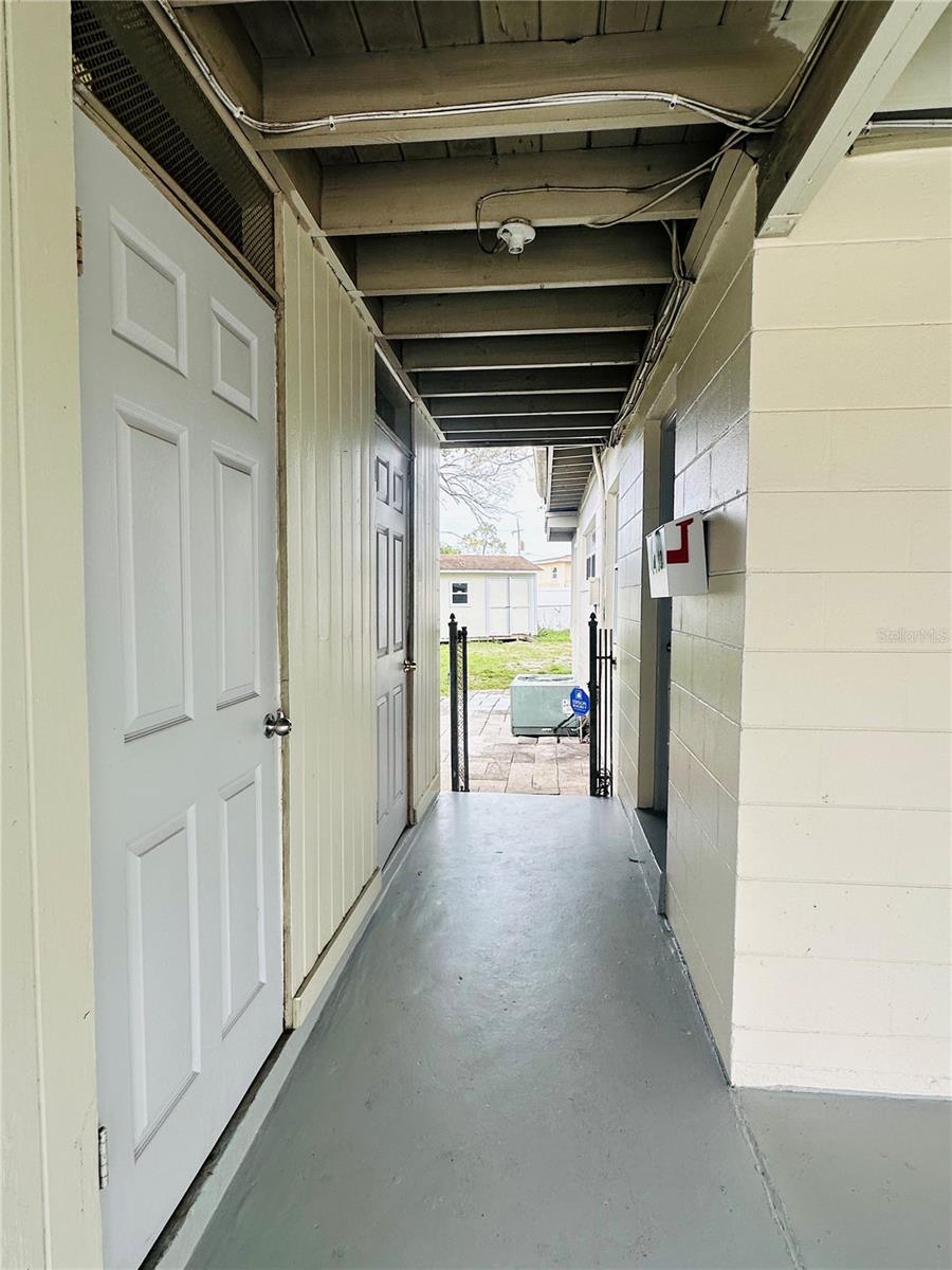 Image 19 of 24 For 6033 Balboa Drive