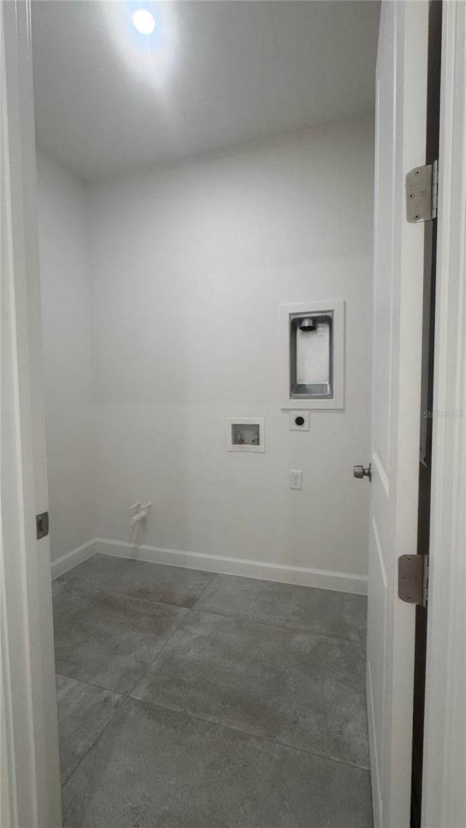 Image 10 of 22 For 2602 De Groodt Road Sw