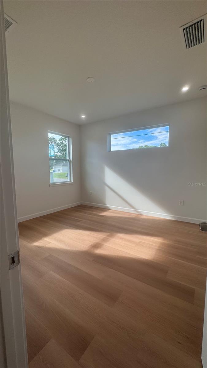 Image 15 of 22 For 2602 De Groodt Road Sw