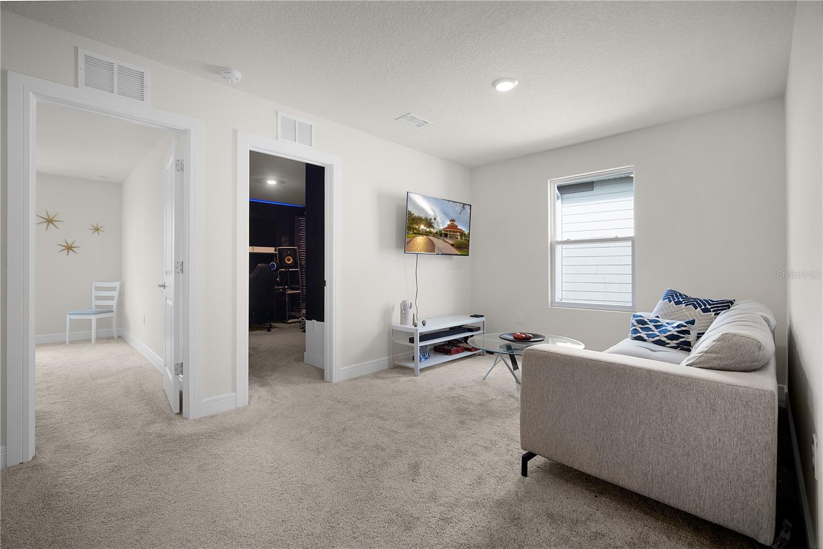 Image 23 of 37 For 7379 Catania Loop