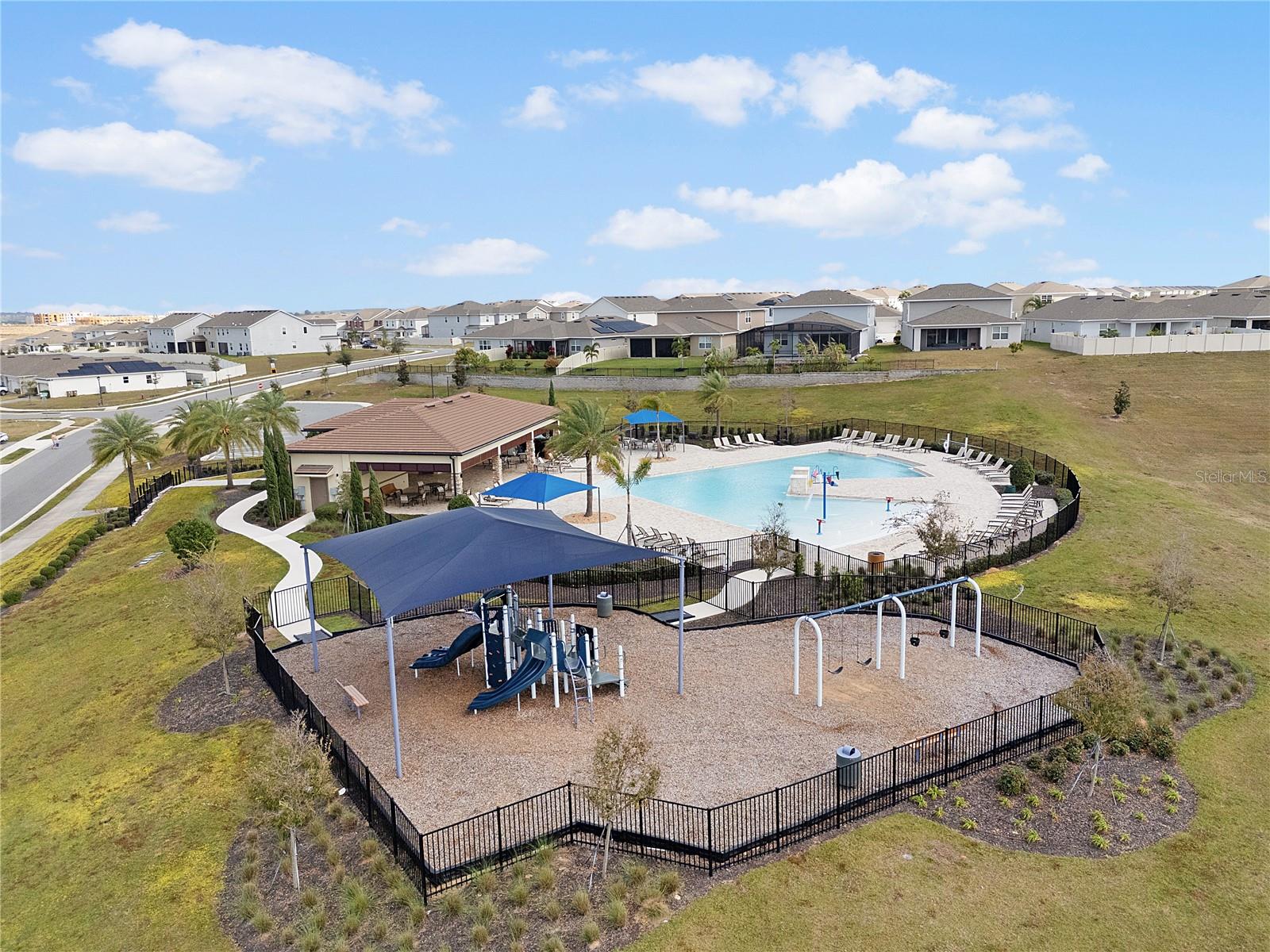 Image 35 of 37 For 7379 Catania Loop