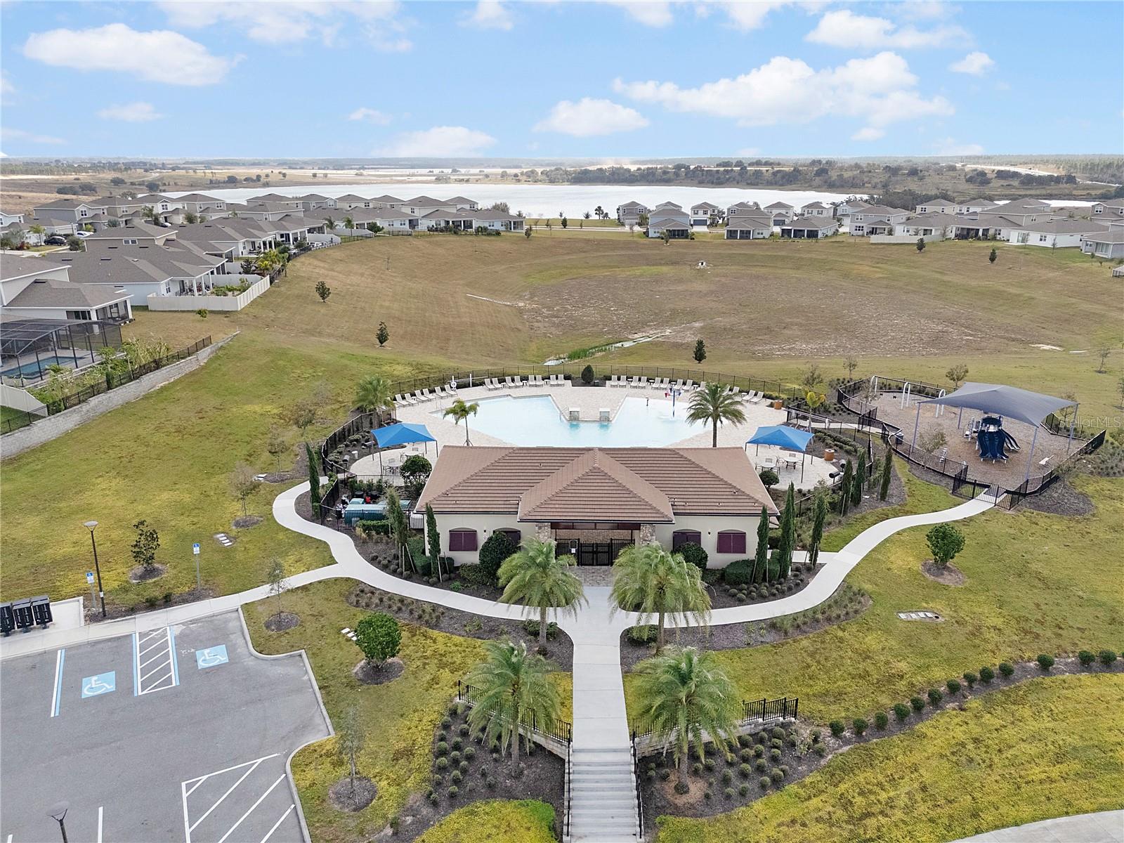 Image 36 of 37 For 7379 Catania Loop