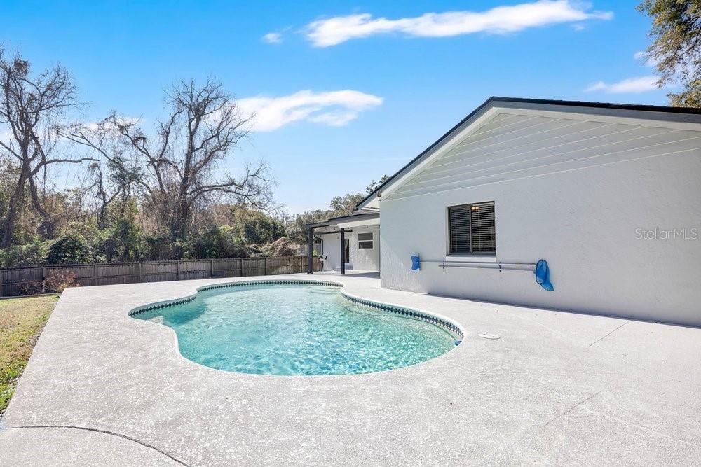 Image 29 of 40 For 1351 Suzanne Way