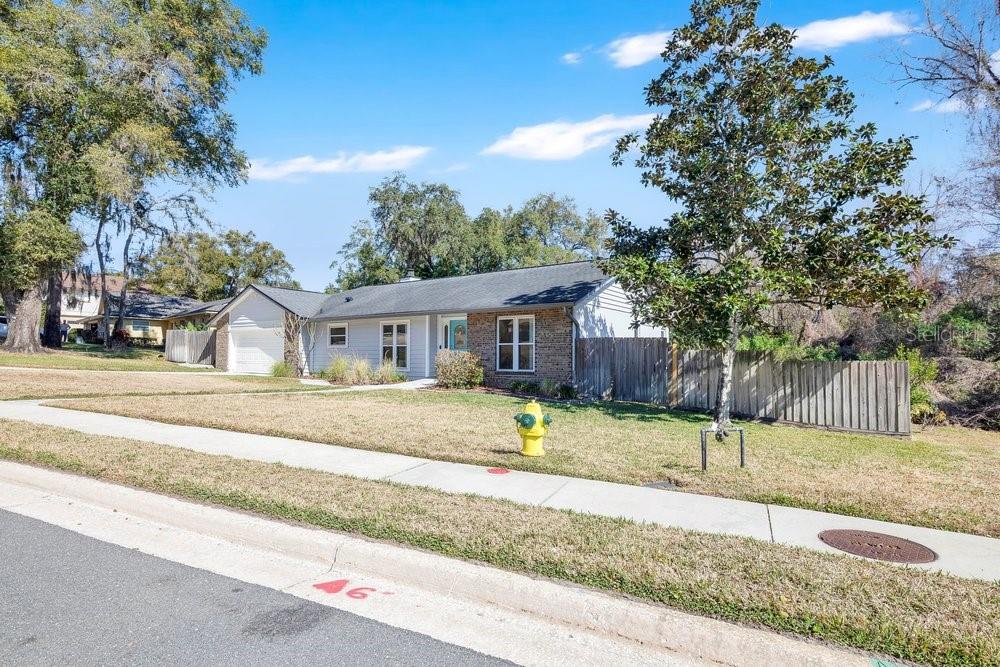 Image 5 of 40 For 1351 Suzanne Way