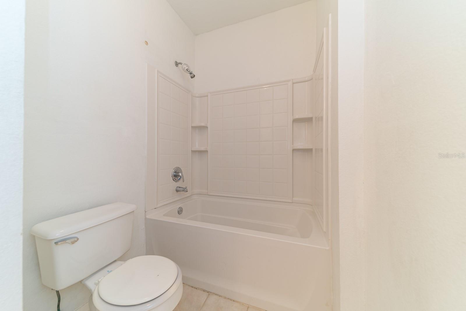 Image 27 of 63 For 1300 Eastern Pecan Place 208