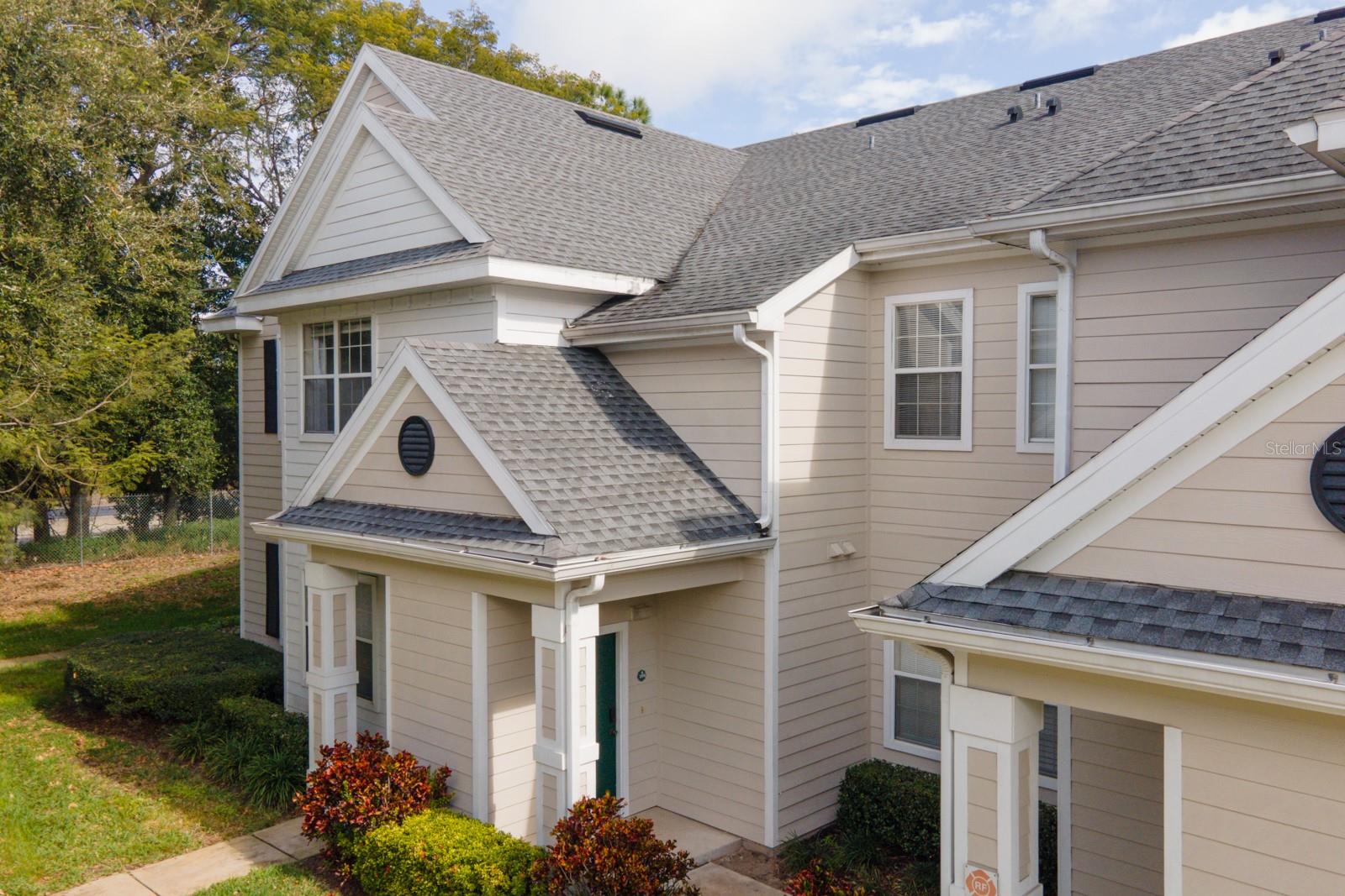 Image 33 of 63 For 1300 Eastern Pecan Place 208